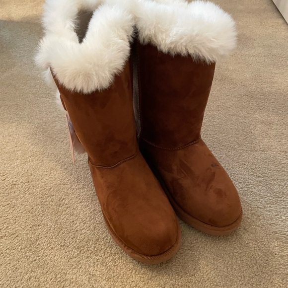 Juicy Couture boots size 6M - Picture 3 of 5